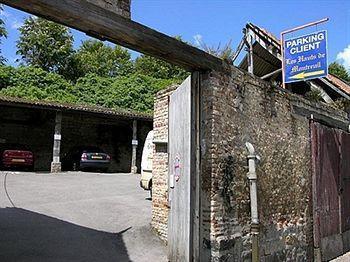 Logis & Restaurant - Les Hauts De Montreuil